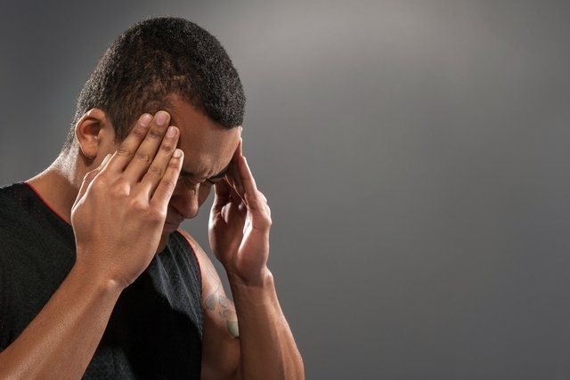 Perasaan kepala berat: 7 penyebab dan apa yang harus dilakukan_0