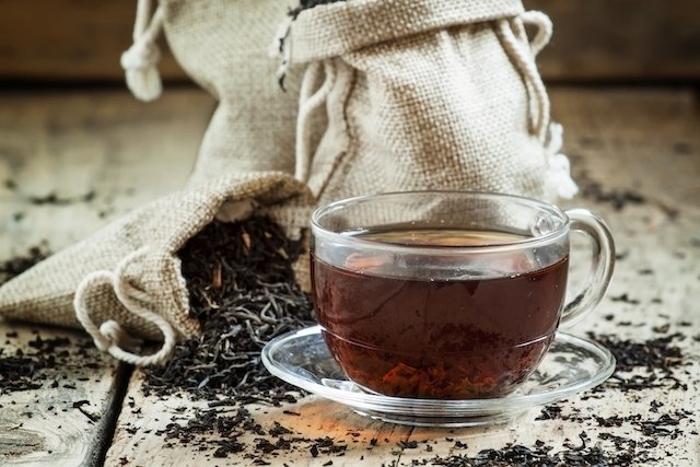9 manfaat teh hitam (dan cara meminumnya)_0