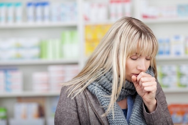 Bersihkan tenggorokan: 7 penyebab utama (dan apa yang harus dilakukan)_0