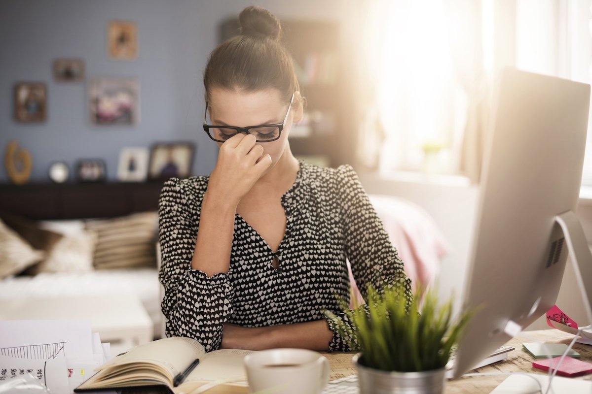 8 penyebab umum migrain (dan apa yang harus dilakukan untuk mengatasinya)_0