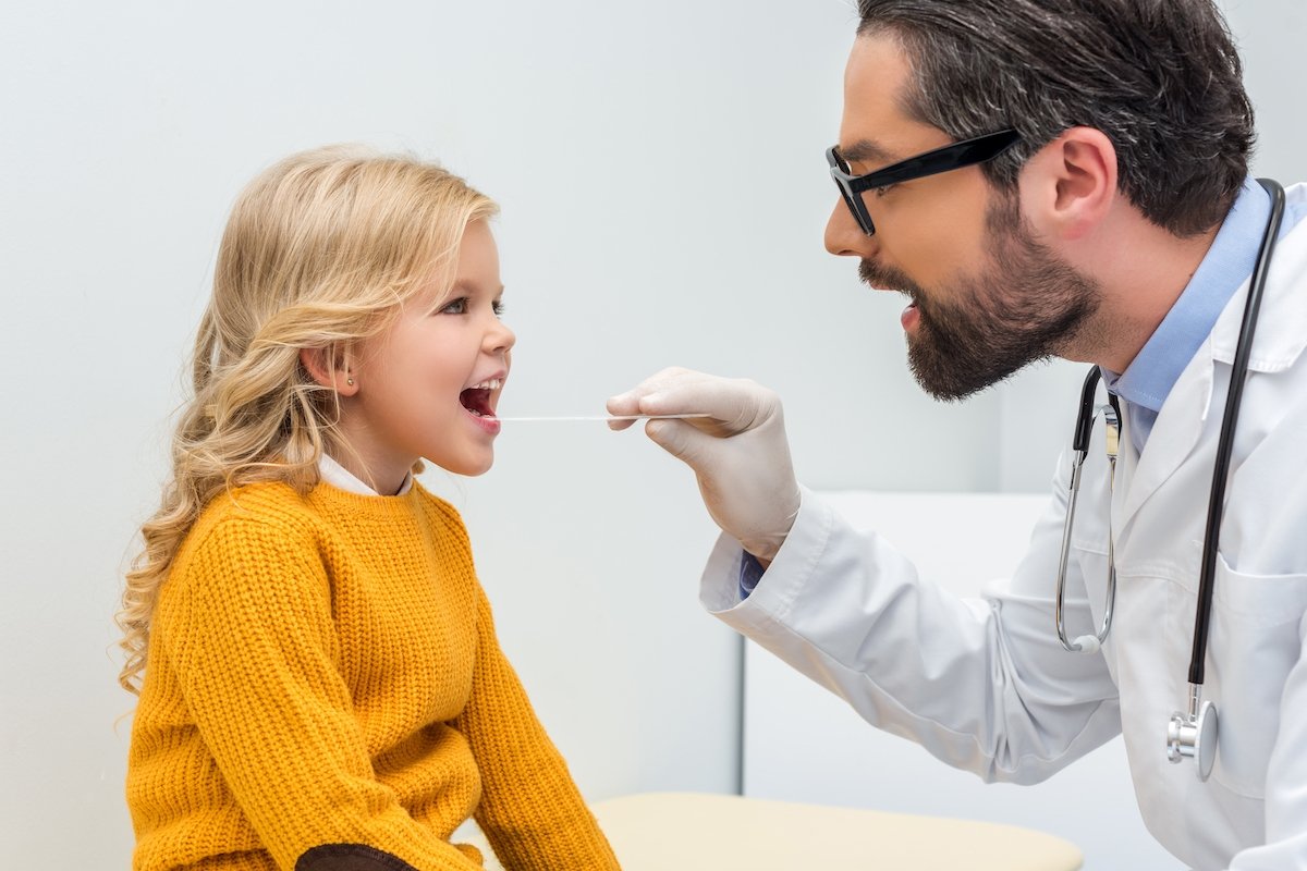 Stomatitis anak: apa itu, gejala, penyebab dan pengobatan_0